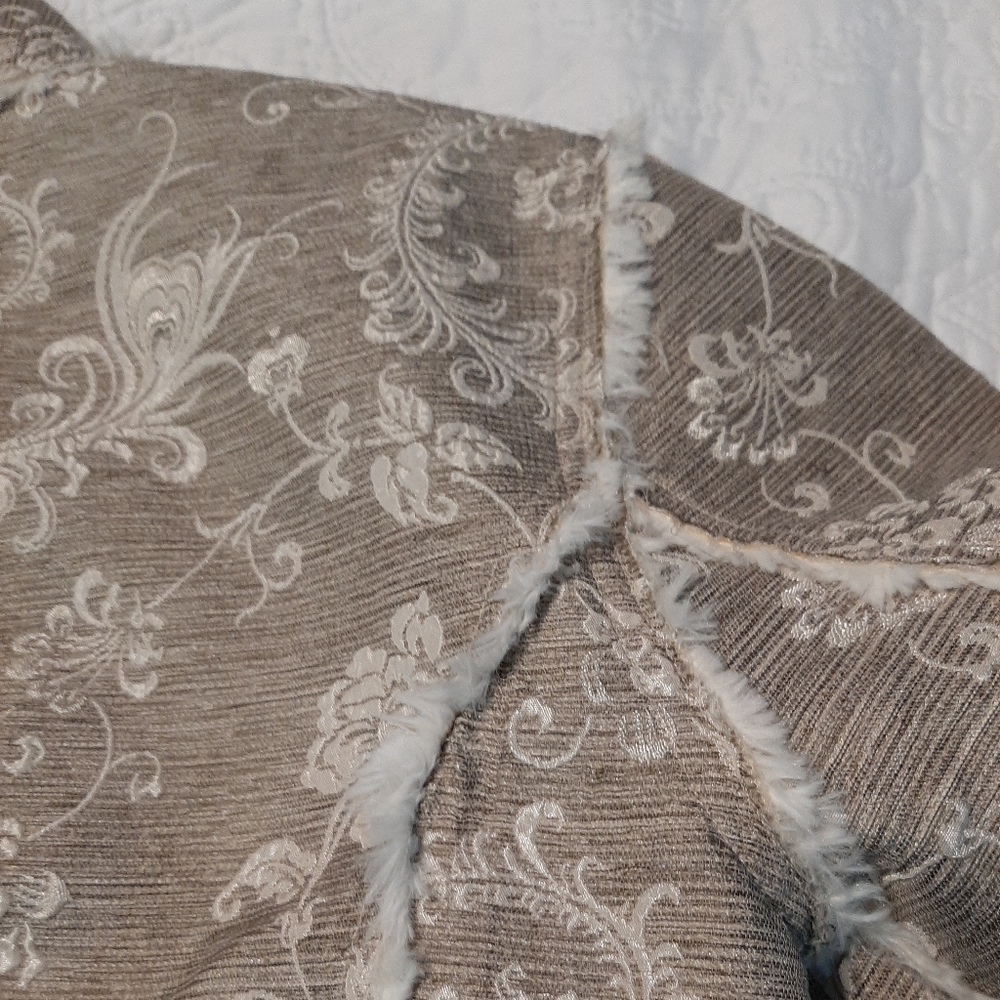 Chico's Women's Jacket Brocade Fuax Fur Fringe - Picture 14 of 15